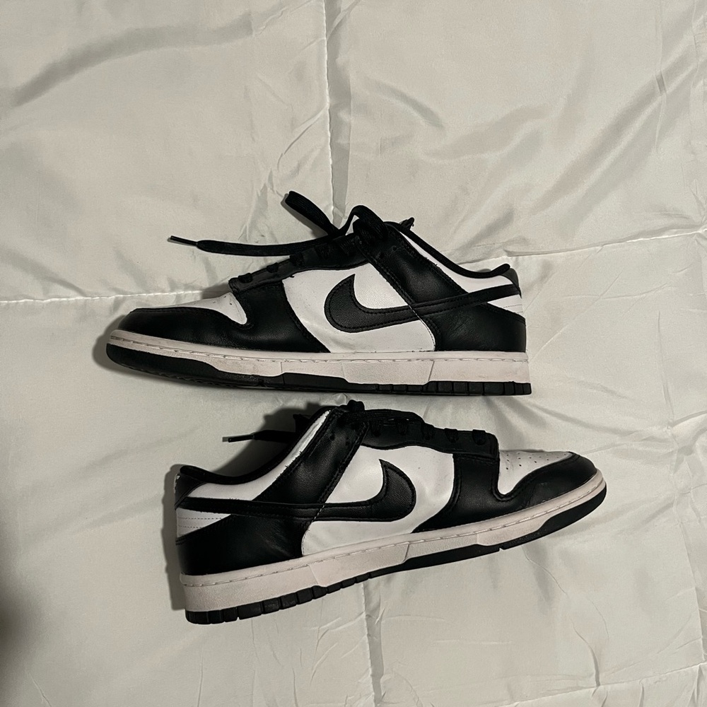 Nike Panda Dunks